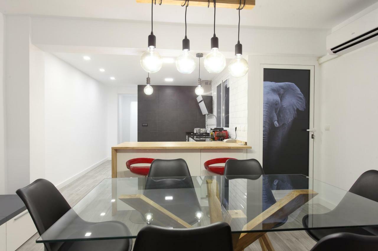 5 Senses Apartment บาเลนเซีย ภายนอก รูปภาพ