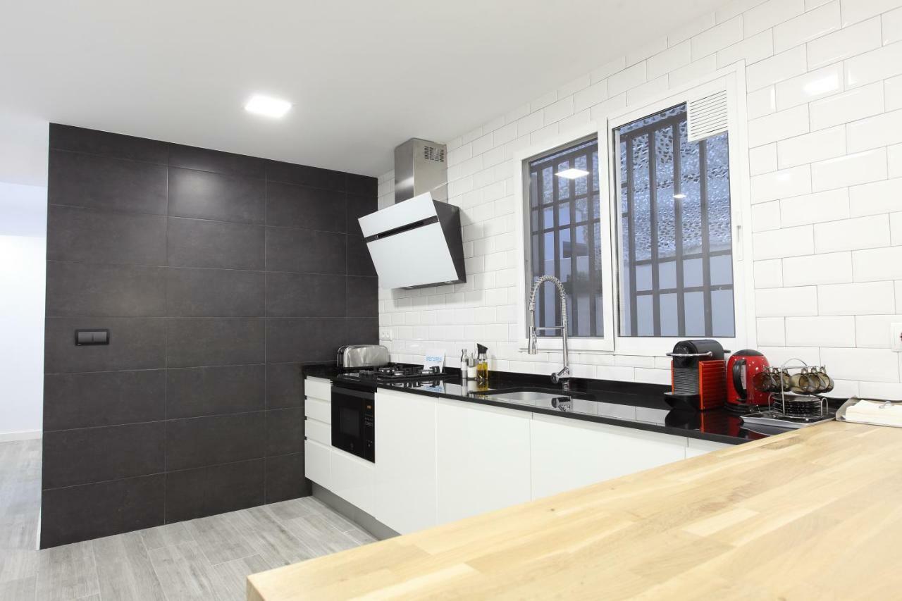 5 Senses Apartment บาเลนเซีย ภายนอก รูปภาพ